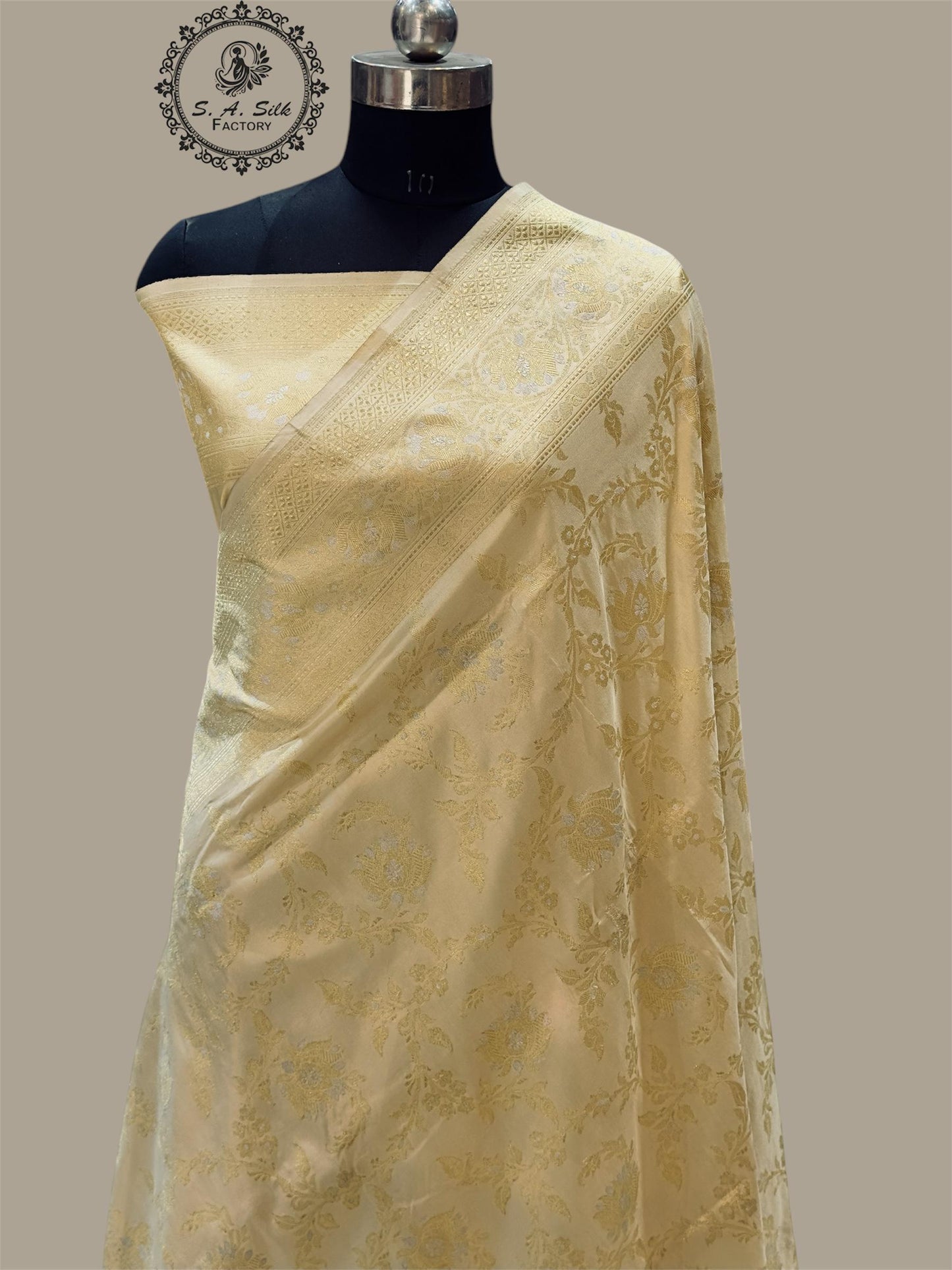 Banaras 100% Pure katan kadua Silk Saree with allover beautiful kadua mina Jaal On full body
