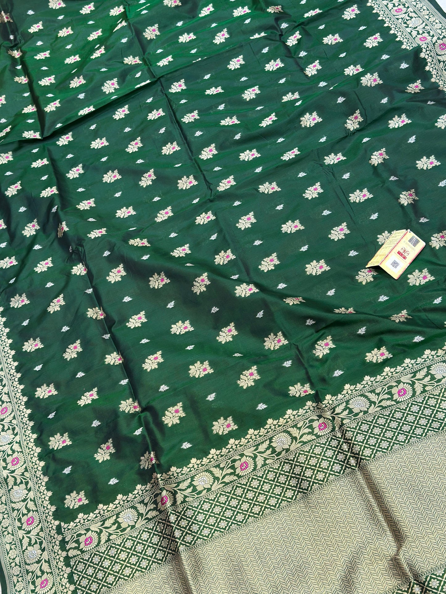Banaras 100% Pure katan Premium Minakari Silk Saree with allover beautiful Minakri Buta design