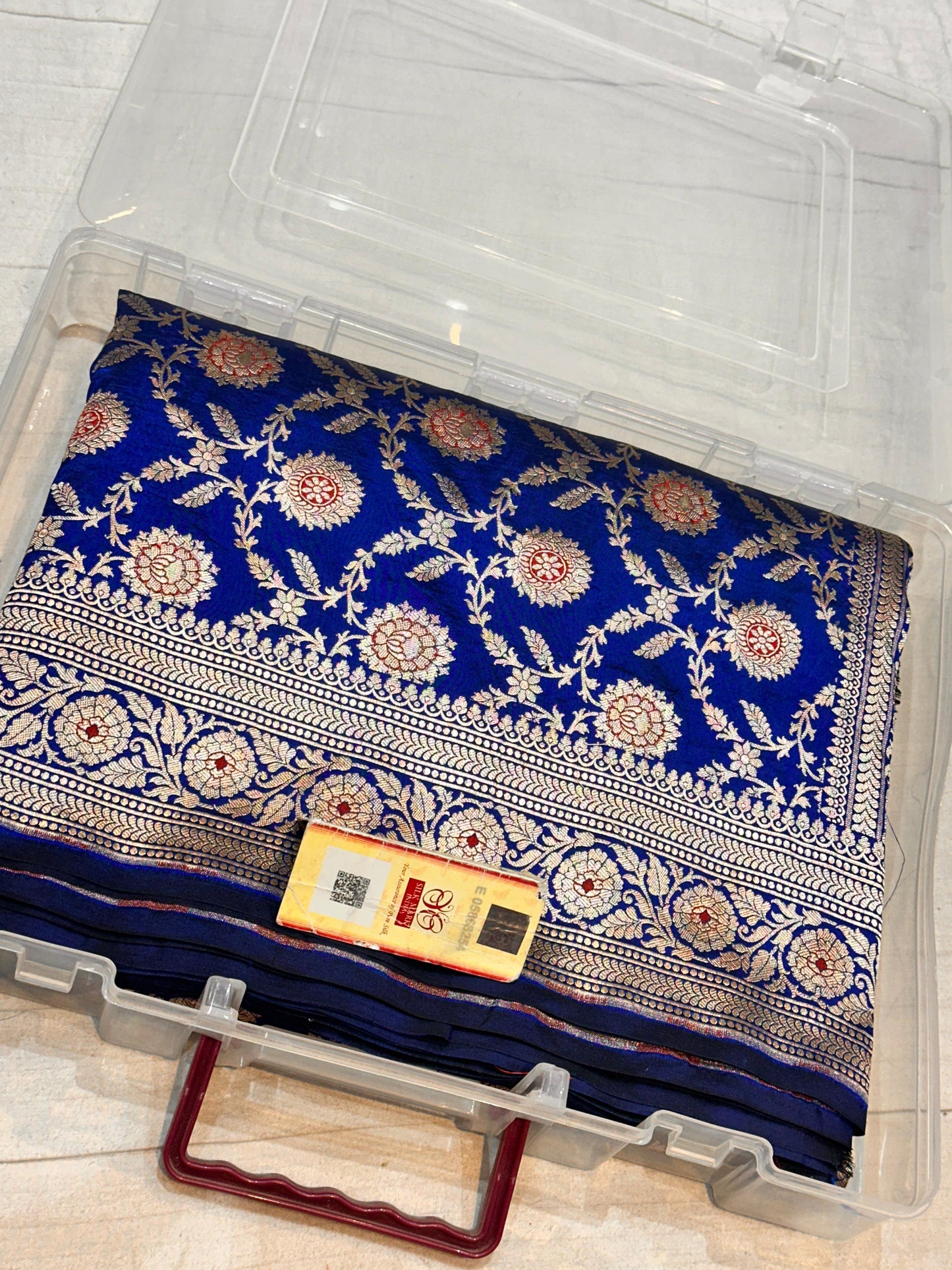 Banaras 100% Pure katan Nita Ambani Silk Saree with allover beautiful jaal design On full body with water zari colour of weave