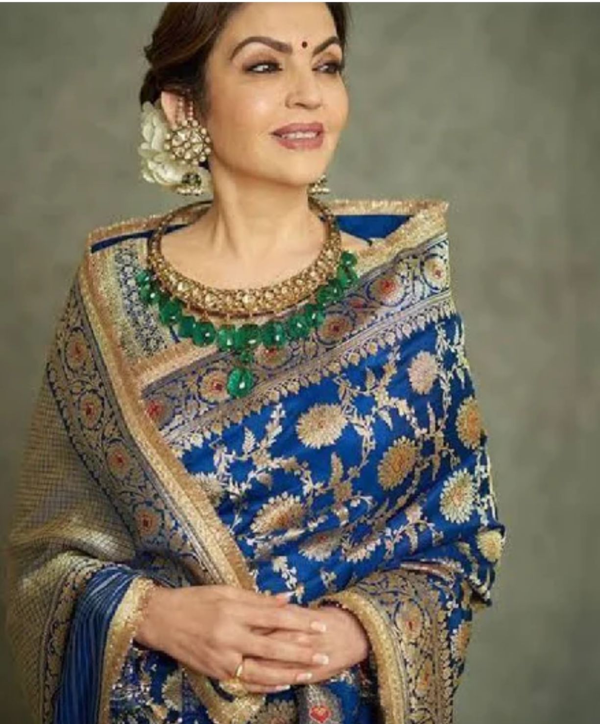 Banaras 100% Pure katan Nita Ambani Silk Saree with allover beautiful jaal design On full body with water zari colour of weave