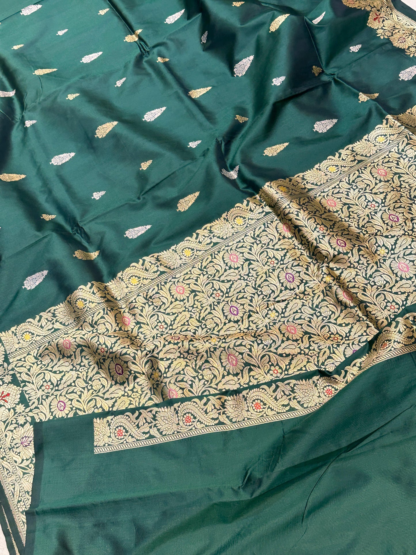 Banaras 100% Pure katan Premium Kadua Silk Saree with allover beautiful Sona Roopa Buta design On full body