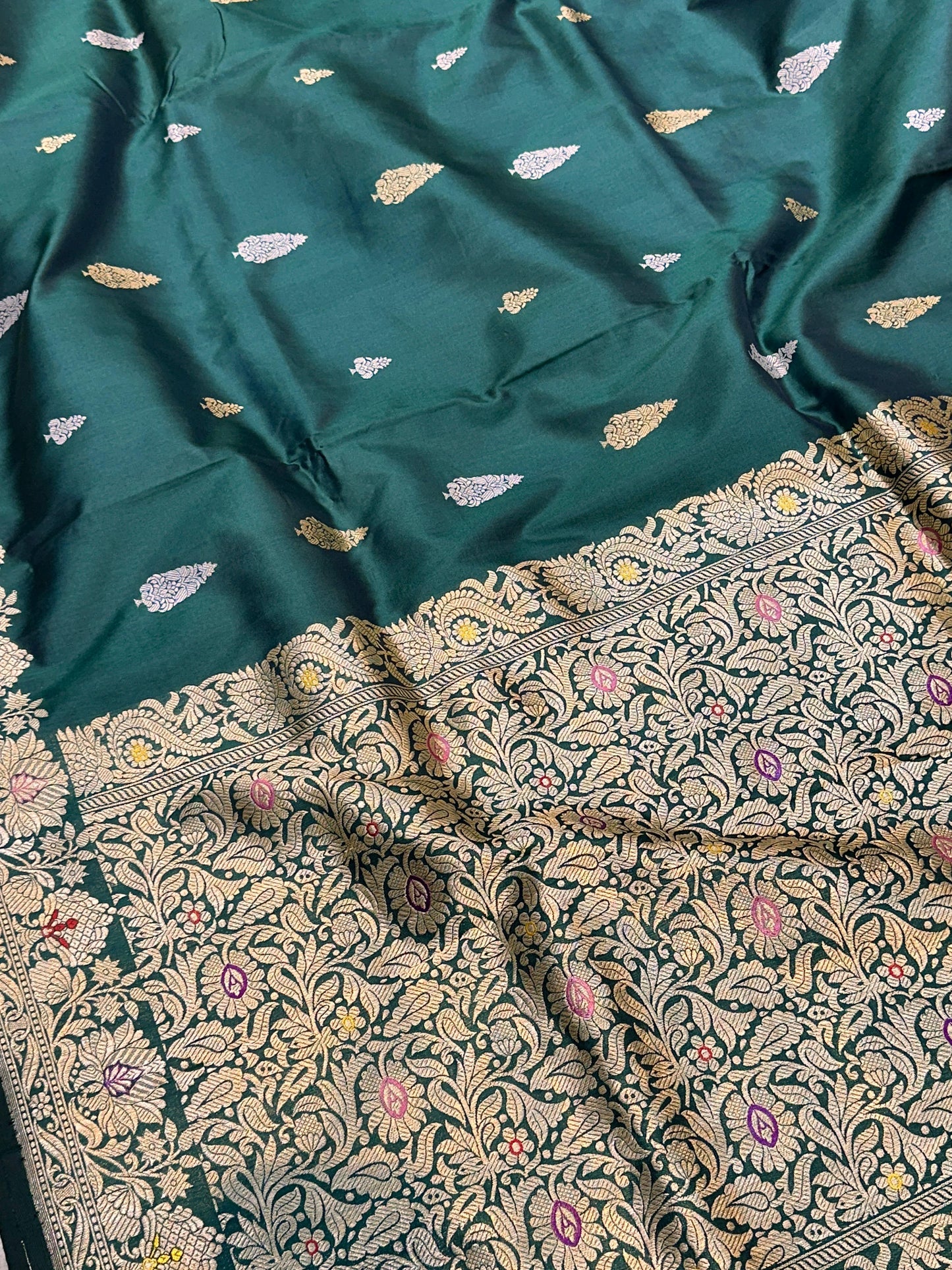Banaras 100% Pure katan Premium Kadua Silk Saree with allover beautiful Sona Roopa Buta design On full body