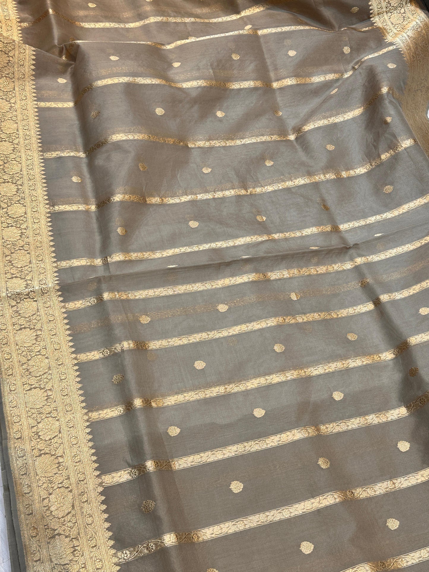 Banaras 100% pure kora organza silk Saree with premium real Zari silk saree with allover Weave Kadua (Dark Tasar)