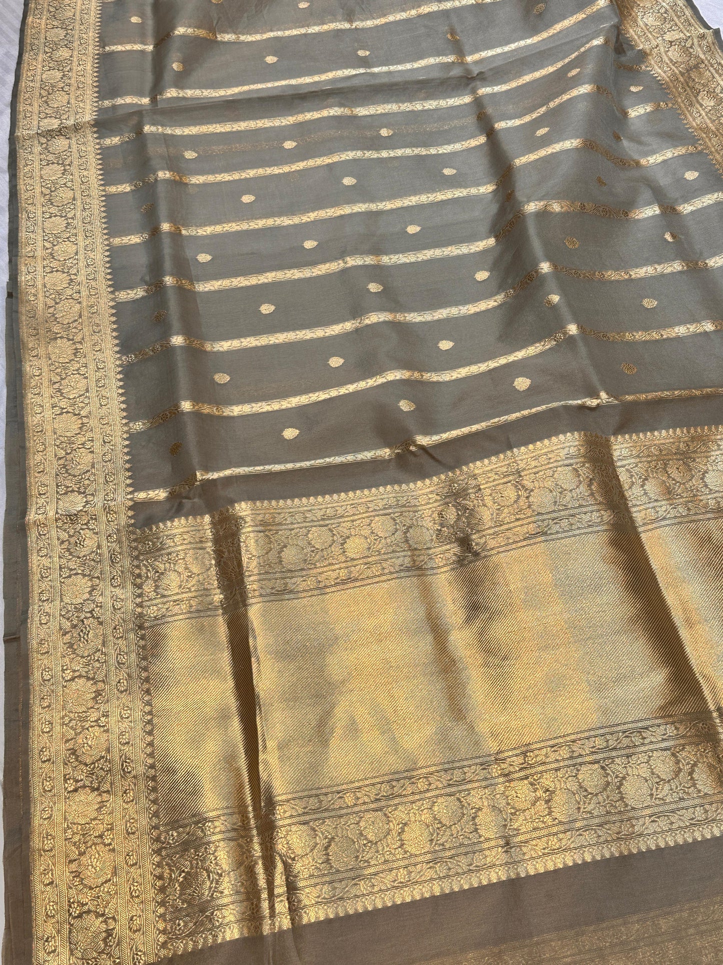 Banaras 100% pure kora organza silk Saree with premium real Zari silk saree with allover Weave Kadua (Dark Tasar)