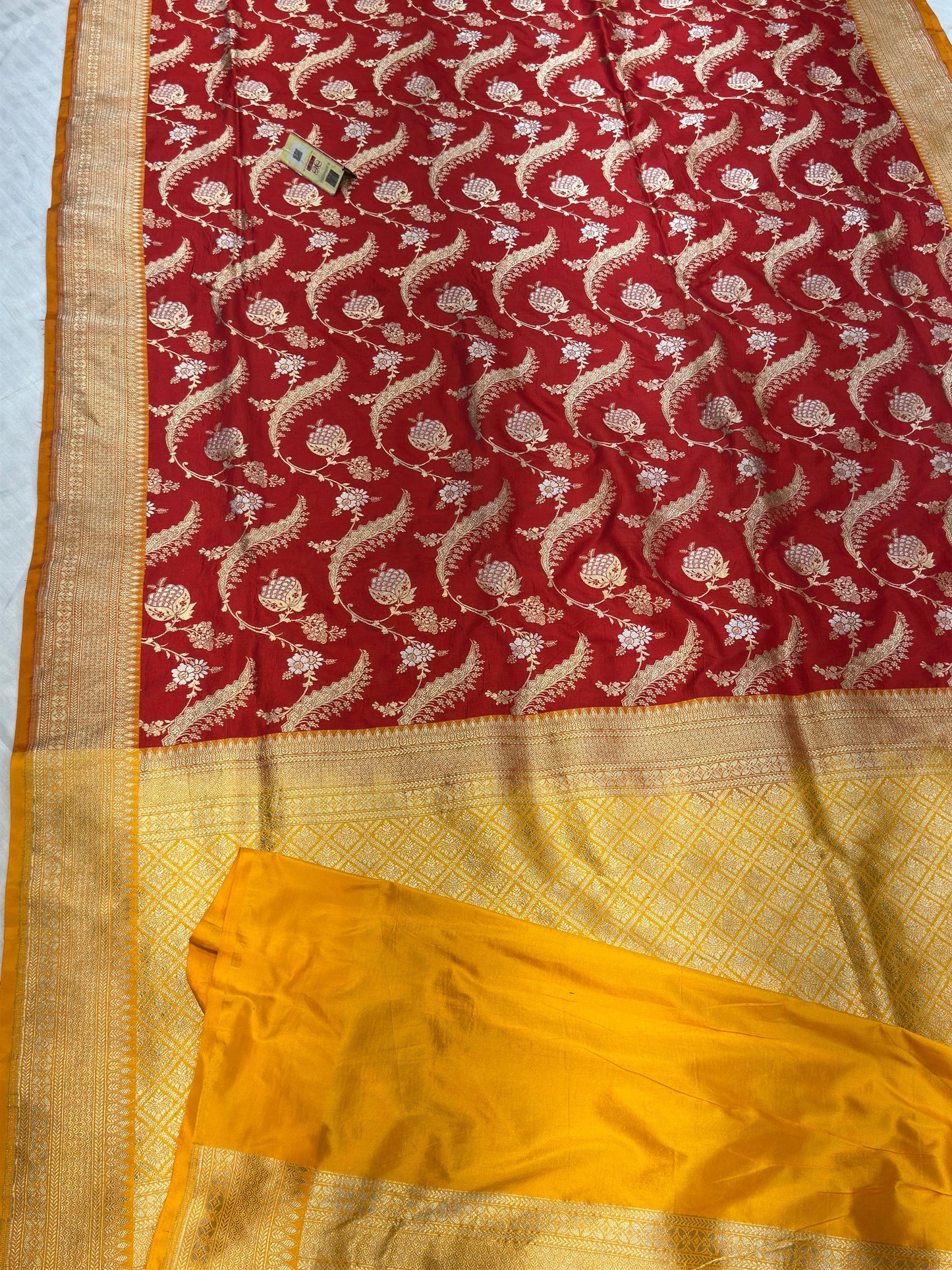 Banaras 100% pure katan silk Saree with premium real silk saree with allover water zari (Red)