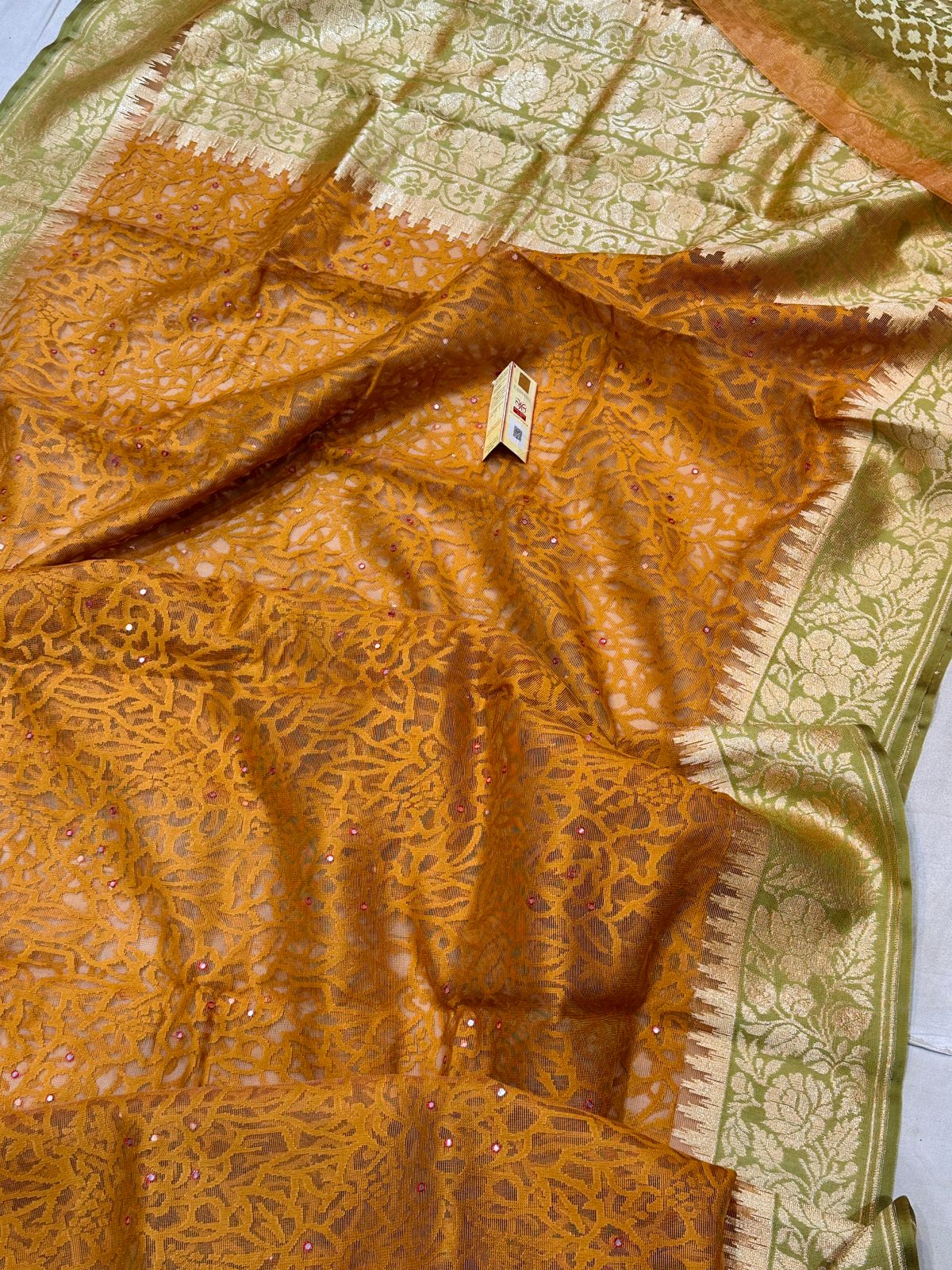 Banarasi 100% pure handloom premium jutt net silk saree