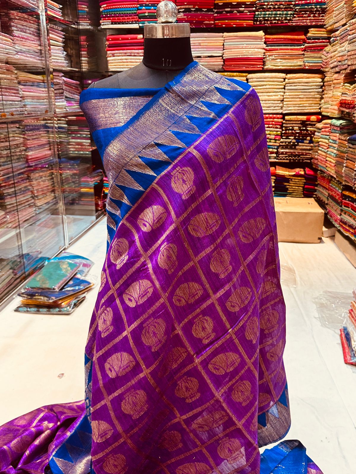 Banarasi 100% pure Raw dupion silk saree
