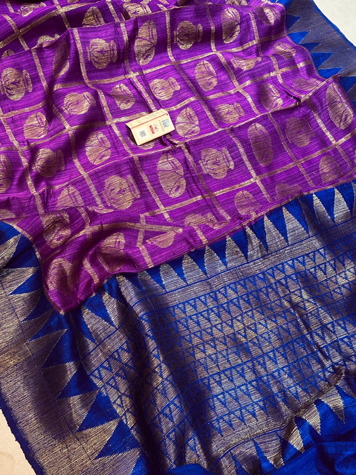 Banarasi 100% pure Raw dupion silk saree