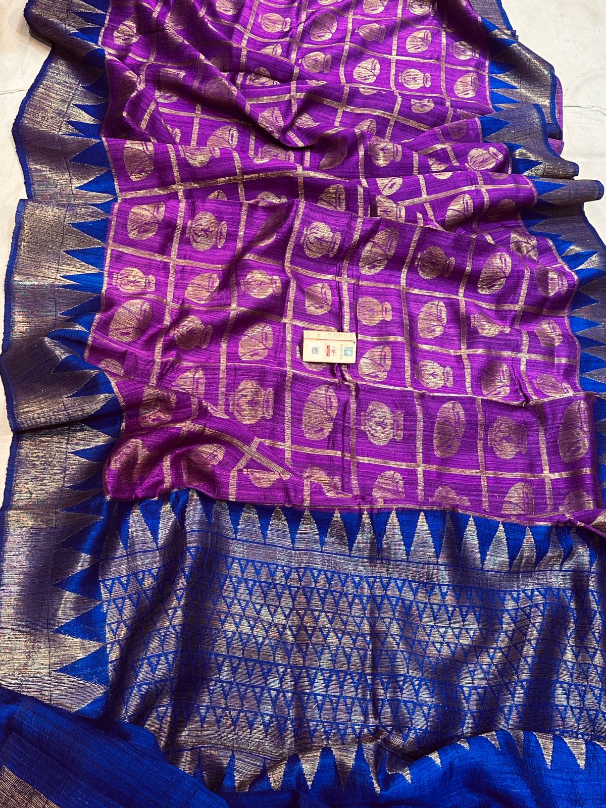 Banarasi 100% pure Raw dupion silk saree