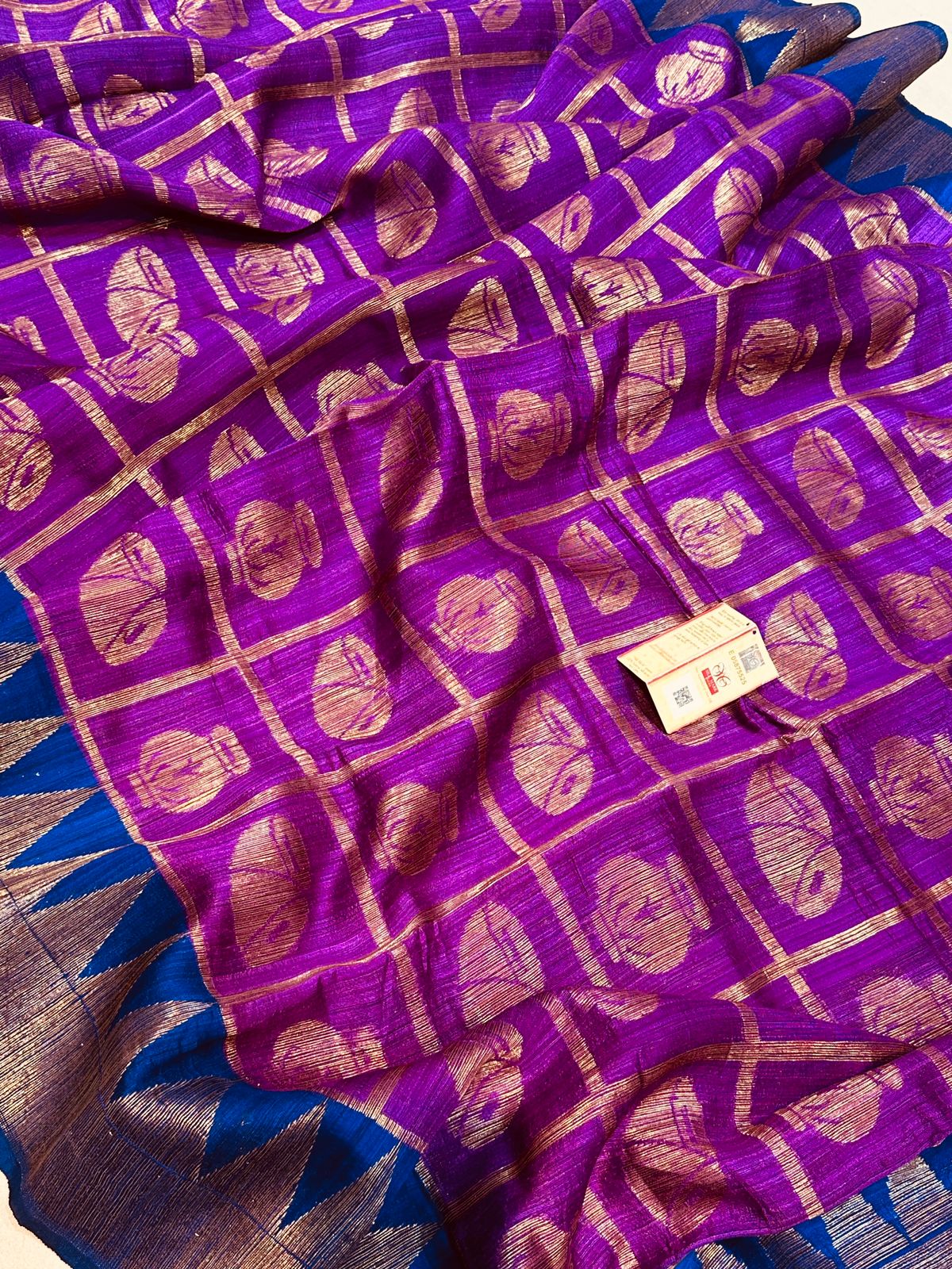 Banarasi 100% pure Raw dupion silk saree