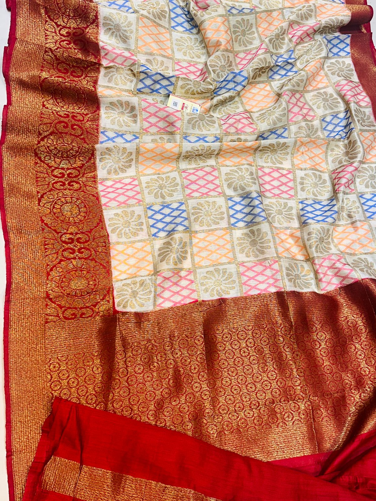 Banaras 100% pure Raw dupion silk saree