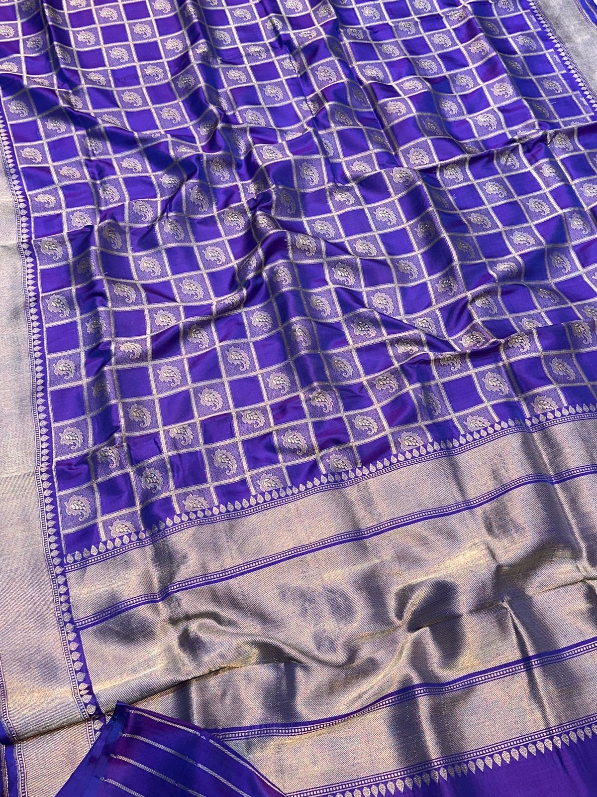 Banaras 100% Pure katan Gharchola Silk Saree with allover Reshami zari weave