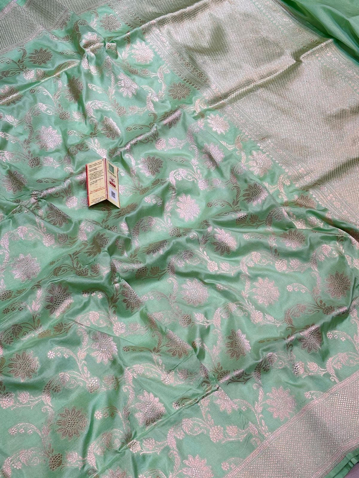 Banaras 100% Pure katan Silk Saree with allover zari weave jaal Design