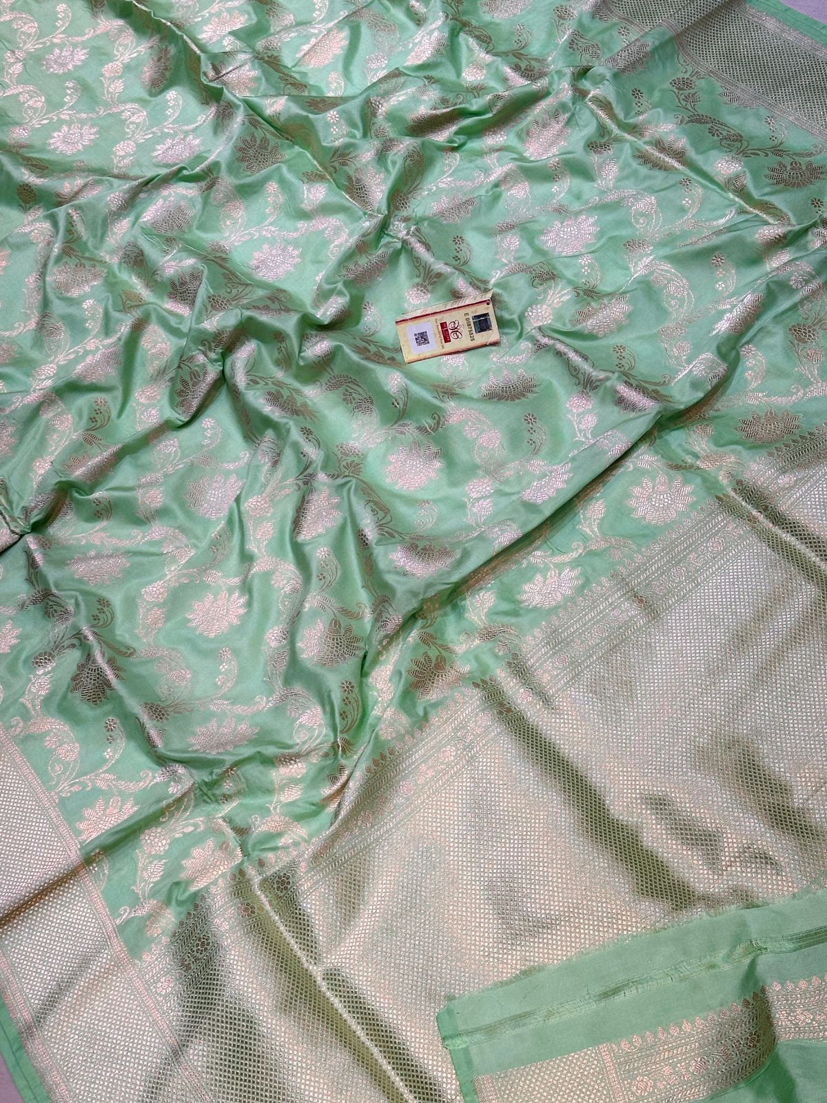 Banaras 100% Pure katan Silk Saree with allover zari weave jaal Design