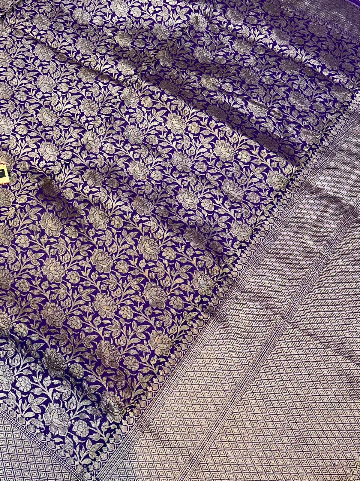 Banaras 100% Pure katan Tanchui Silk Saree with allover Silver Zari jaal weave