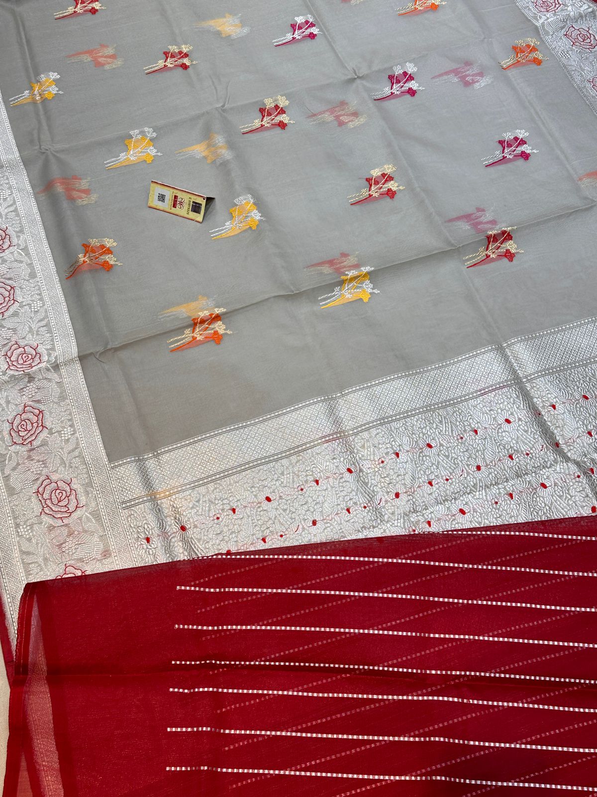 Banaras 100% Pure kadua kora organza Silk Saree with allover antique zari weave