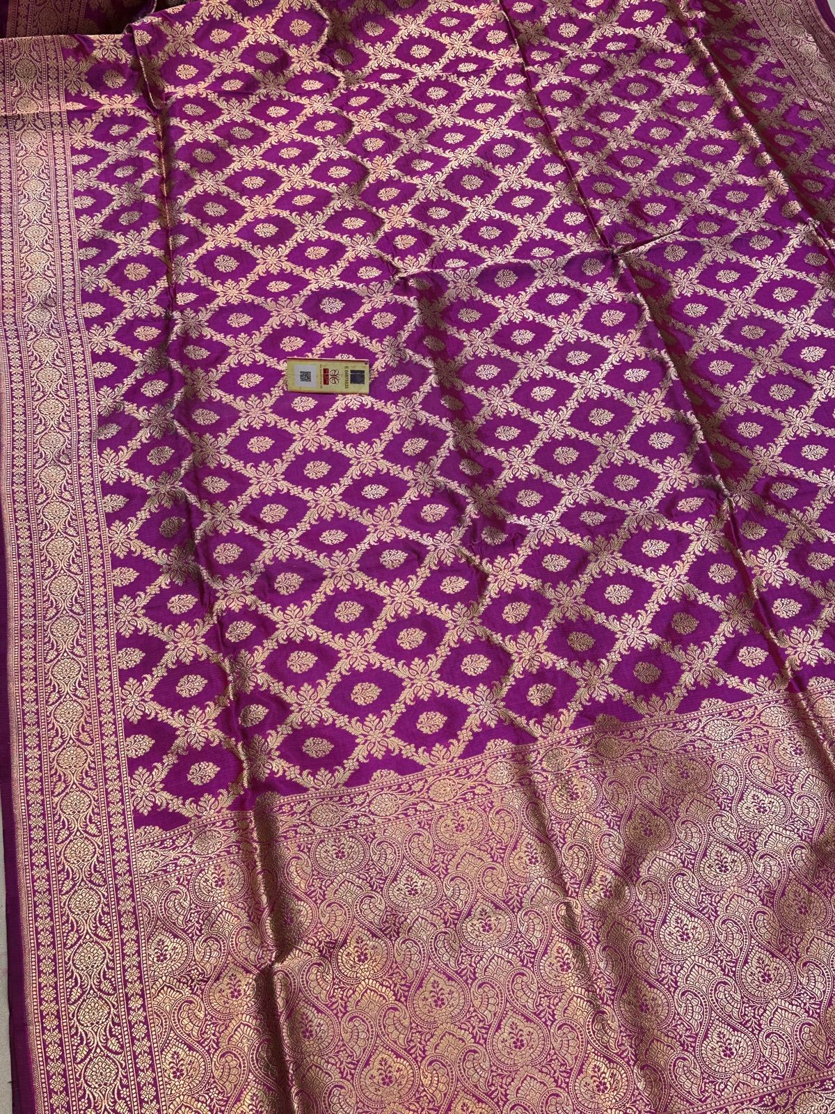 Banaras 100% Pure katan Silk Saree with allover antique zari weave Gharchola jaal Design