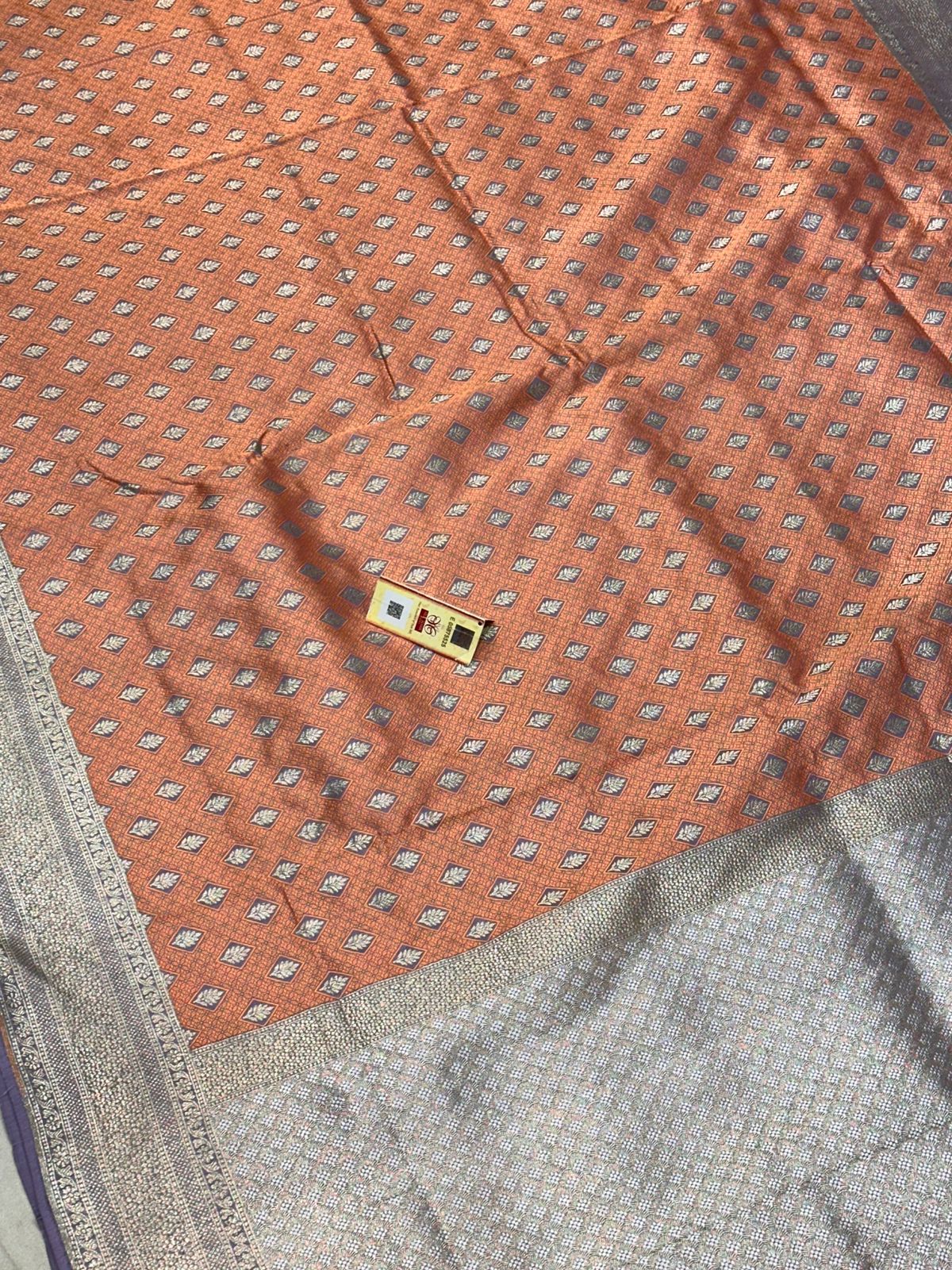 Banaras 100% Pure katan Tanchui Silk Saree with allover antique Zari Buti weave