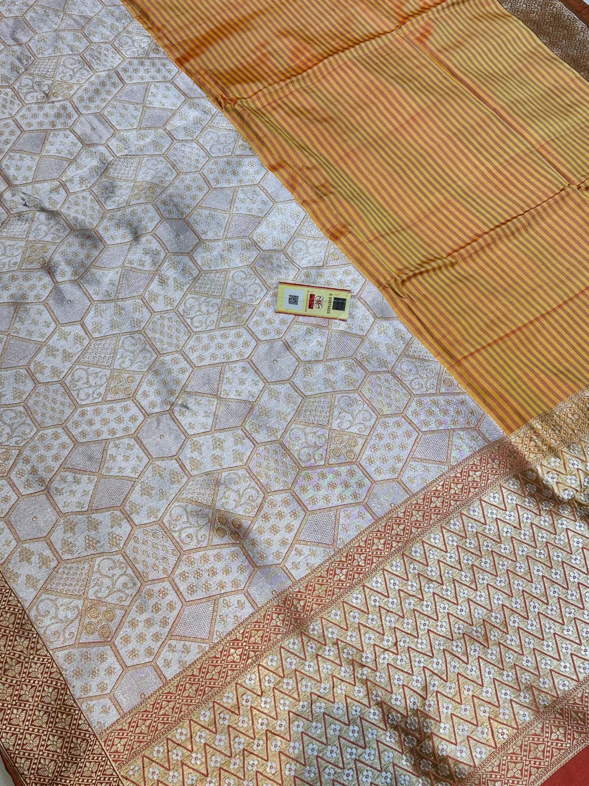 Banaras 100% Pure katan Silk Saree with allover antique Zari Skirt weave Design