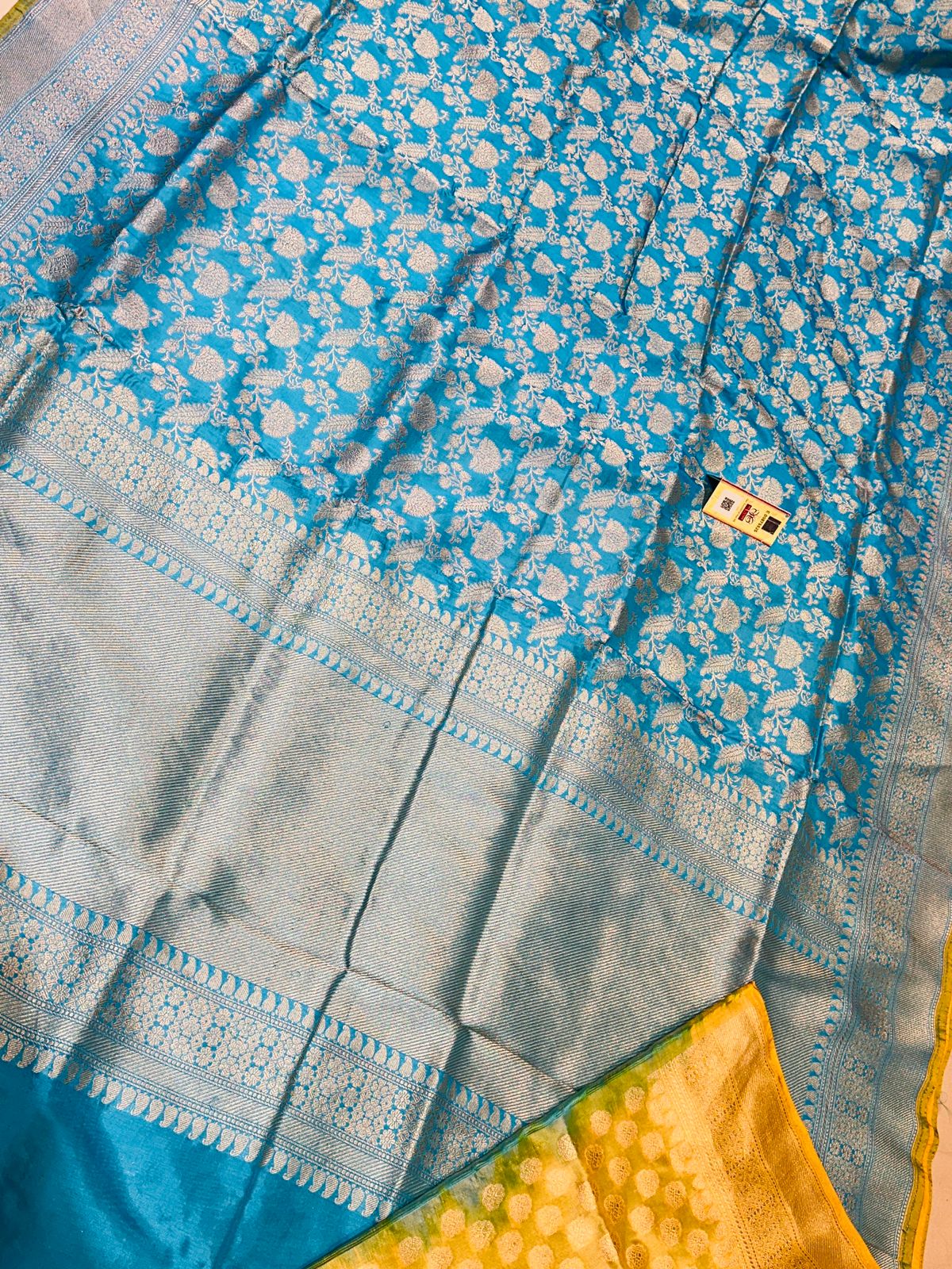 Banaras 100% Pure katan Silk Saree with allover zari weave jaal Design