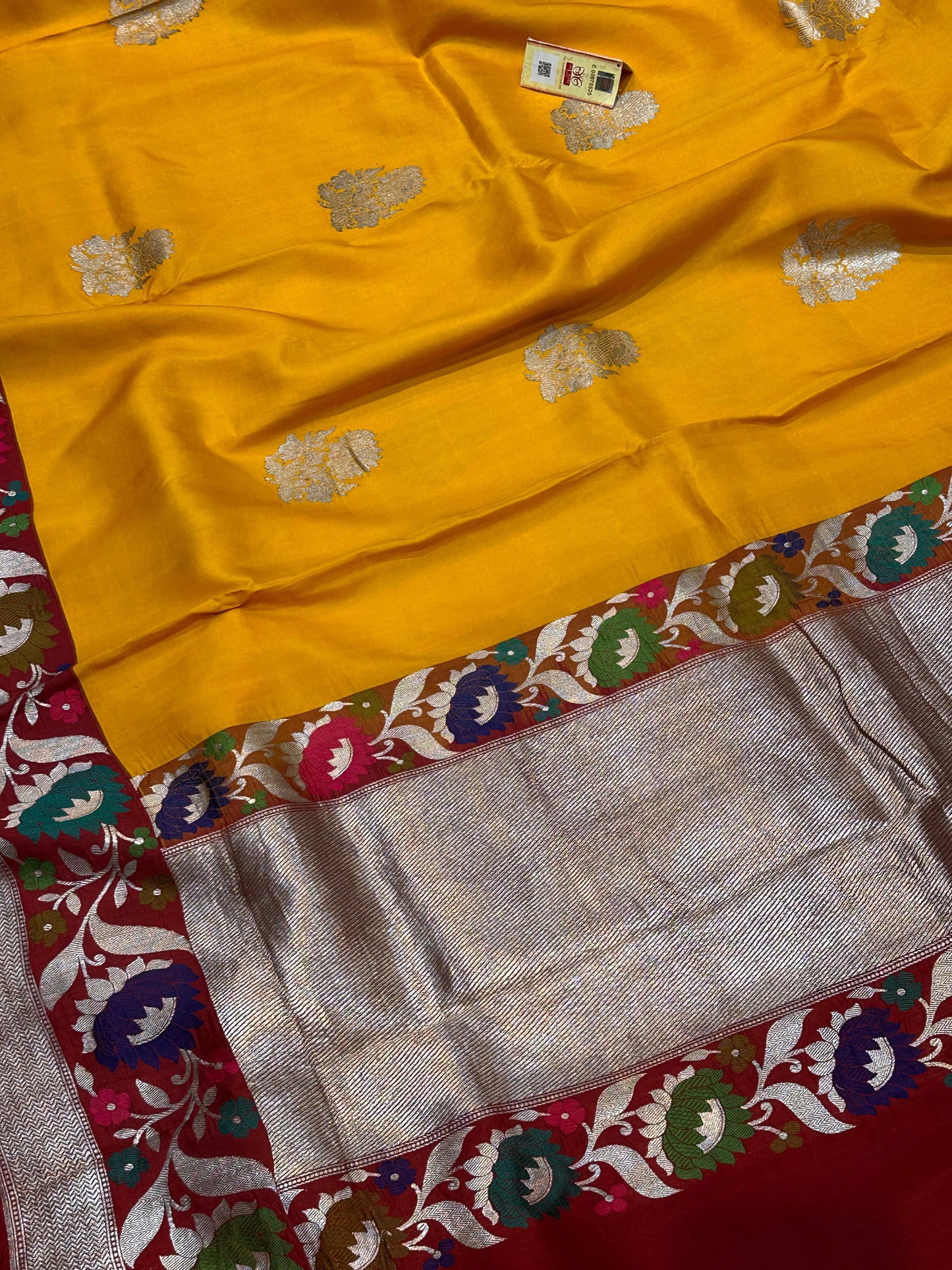Banaras 100% Pure katan Premium Minakari Paithni Silk Saree with allover beautiful Buta design