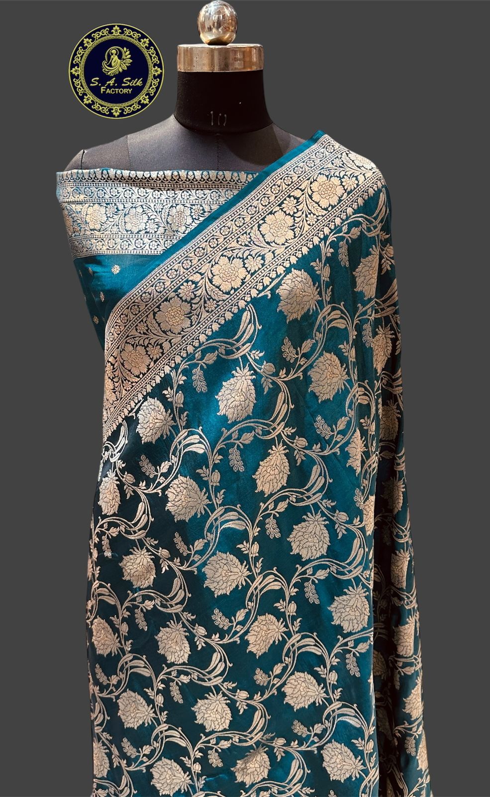 Banaras 100% pure katan silk Saree with allover real zari weave antique jaal design (Dark Rama Green)
