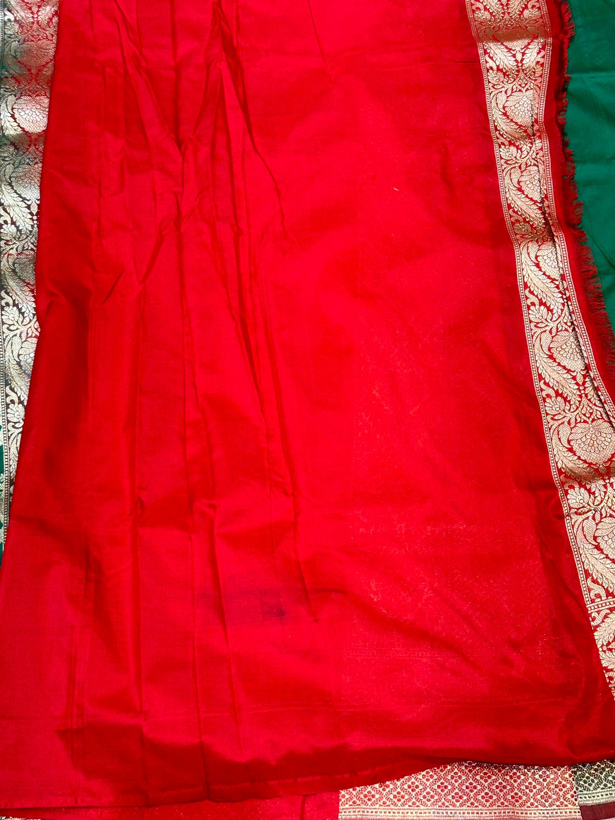 Banaras 100% Pure katan jaal Silk Saree with allover Reshami zari weave