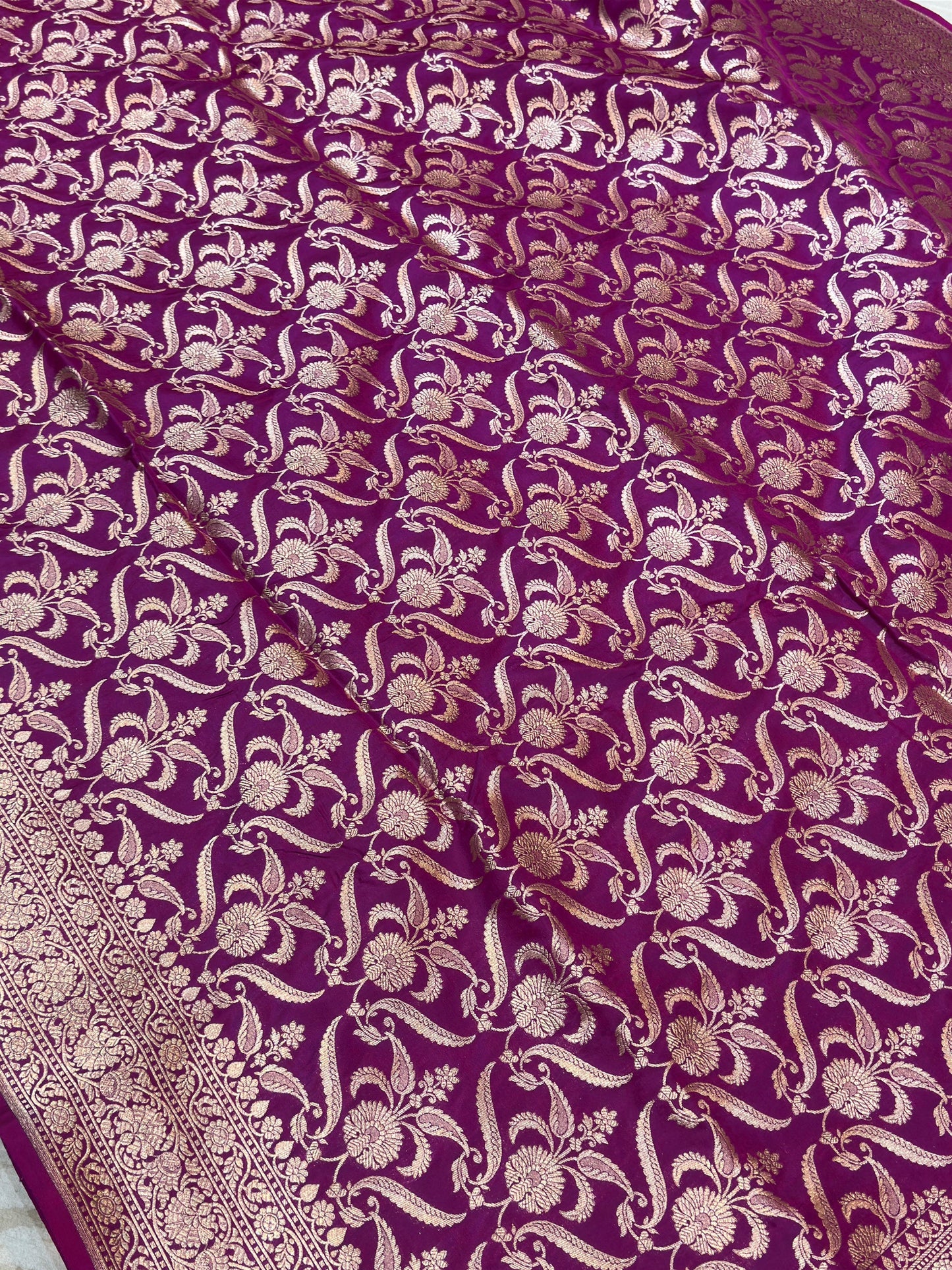 Banaras 100% Pure katan Silk Saree with allover beautiful jaal design On full body with water zari