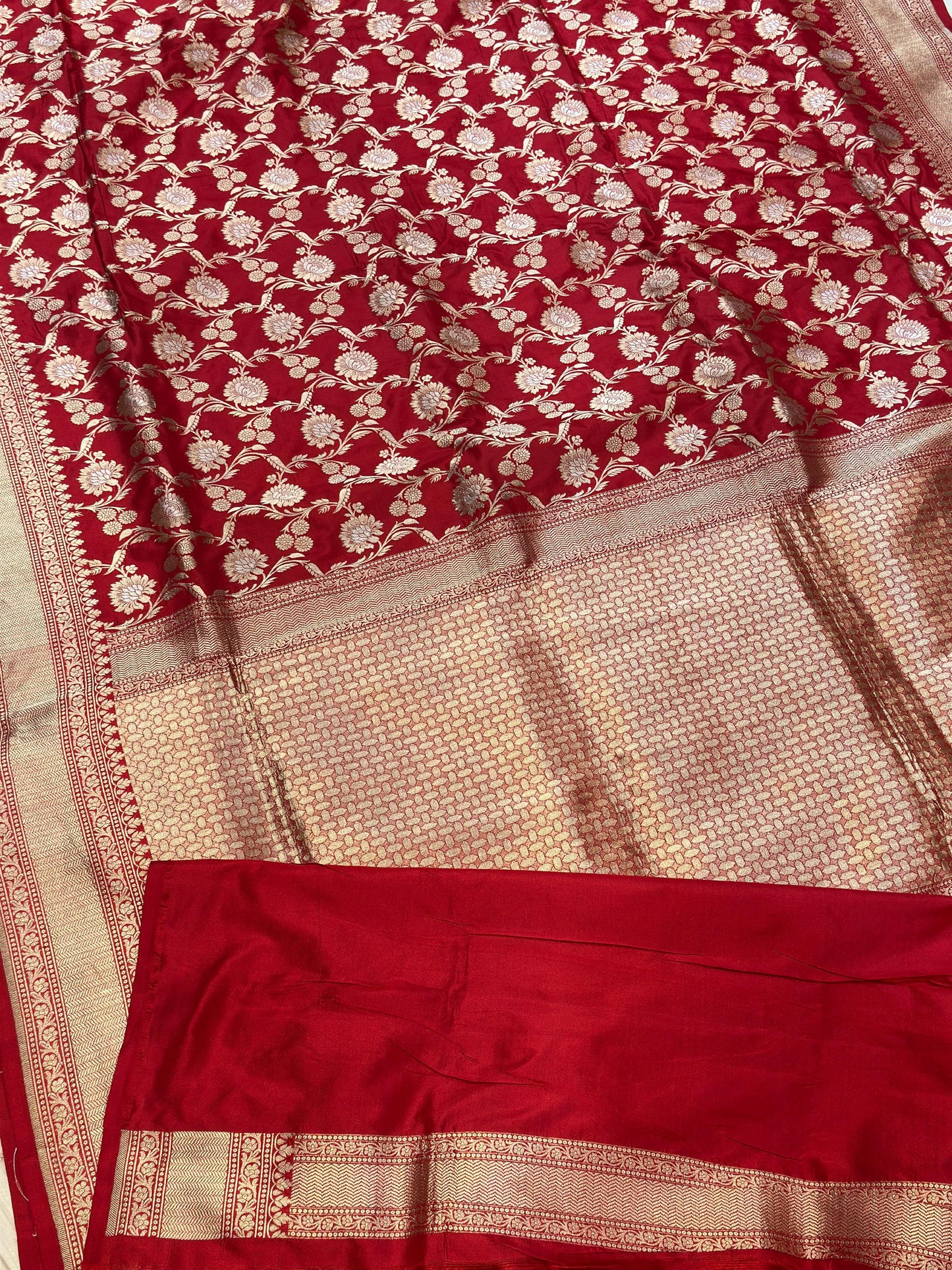 Banaras 100% Pure katan Silk Saree with allover beautiful Sona Roopa Mina design