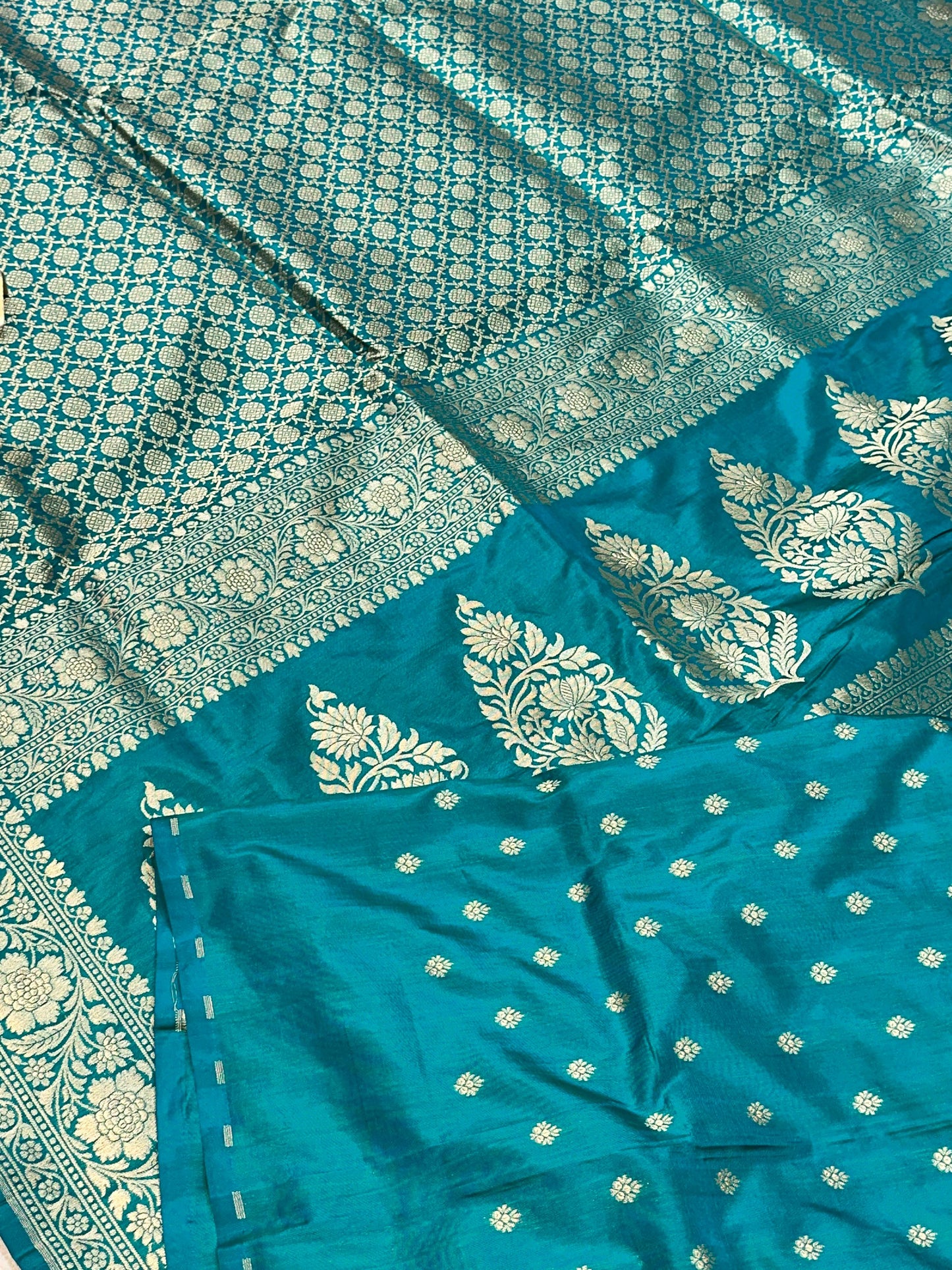 Banaras 100% Pure katan Silk Saree with allover beautiful Tanchui pashmina jaal design On full body with water zari