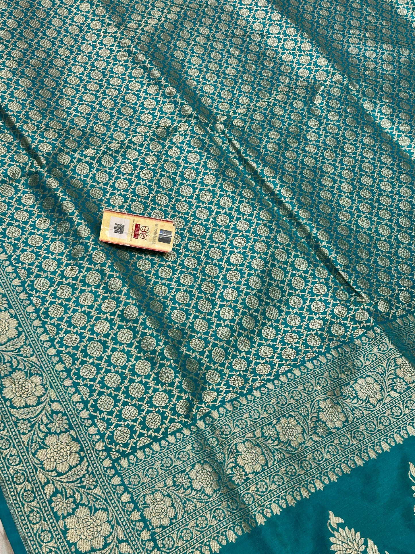Banaras 100% Pure katan Silk Saree with allover beautiful Tanchui pashmina jaal design On full body with water zari