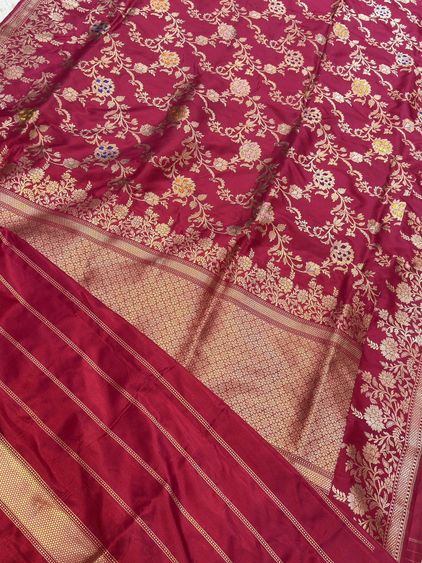 Banaras 100% Pure katan Silk Saree with allover beautiful kadua tilfi jaal design