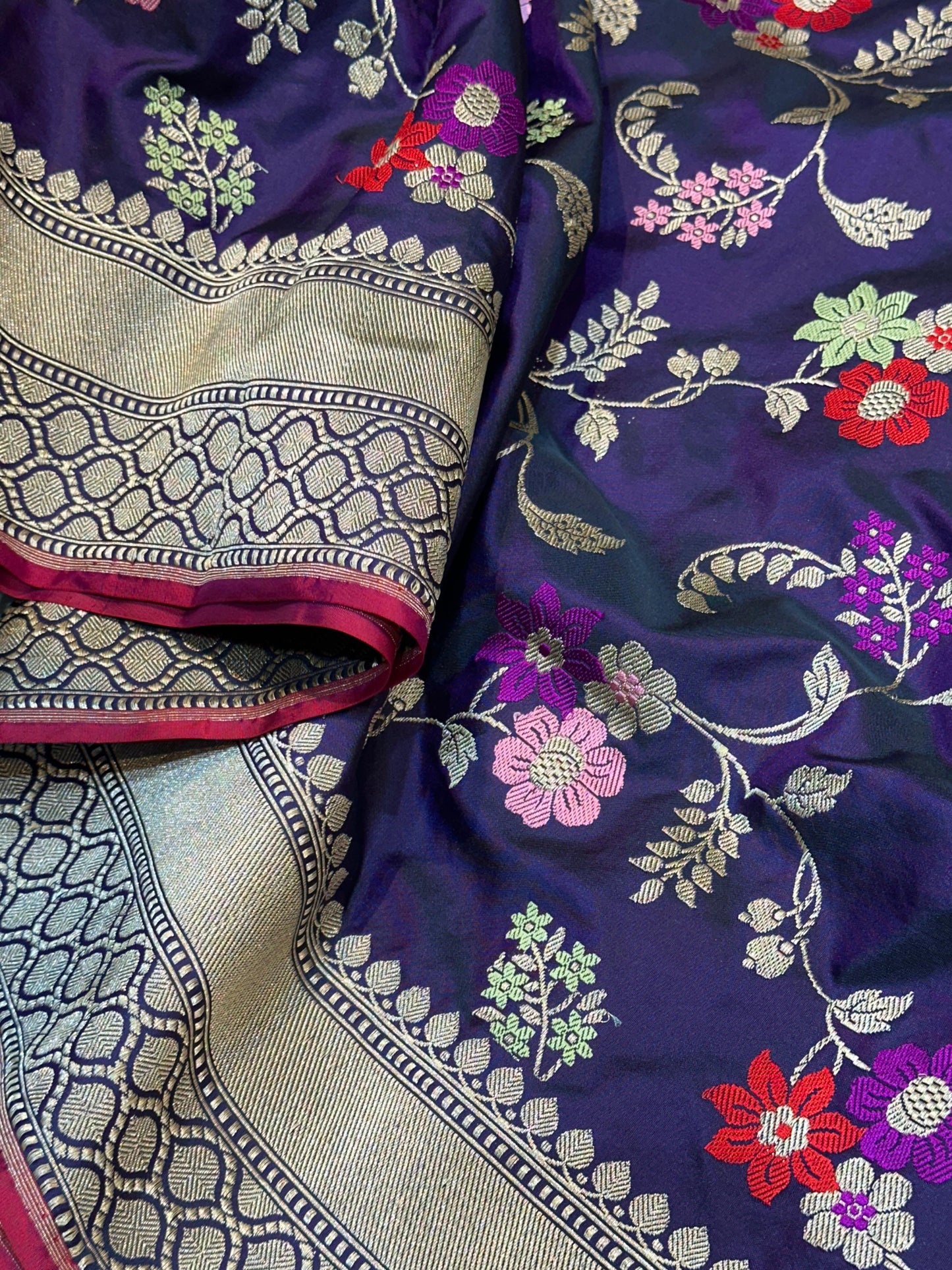 Banaras 100% Pure katan Kadua Tilfi Premium Silk Saree with allover Kadua Minakari Tilfi Jaal weave