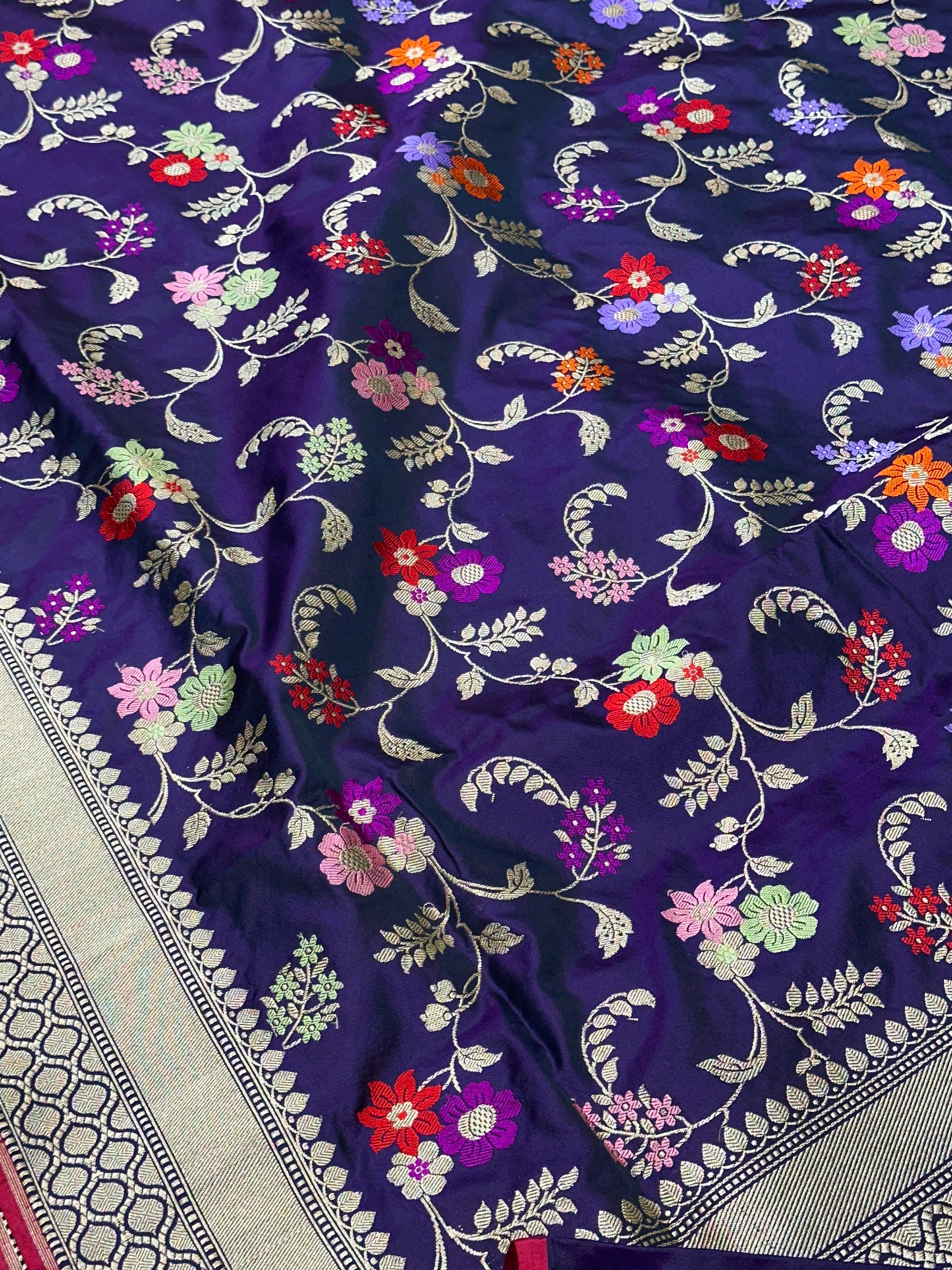 Banaras 100% Pure katan Kadua Tilfi Premium Silk Saree with allover Kadua Minakari Tilfi Jaal weave