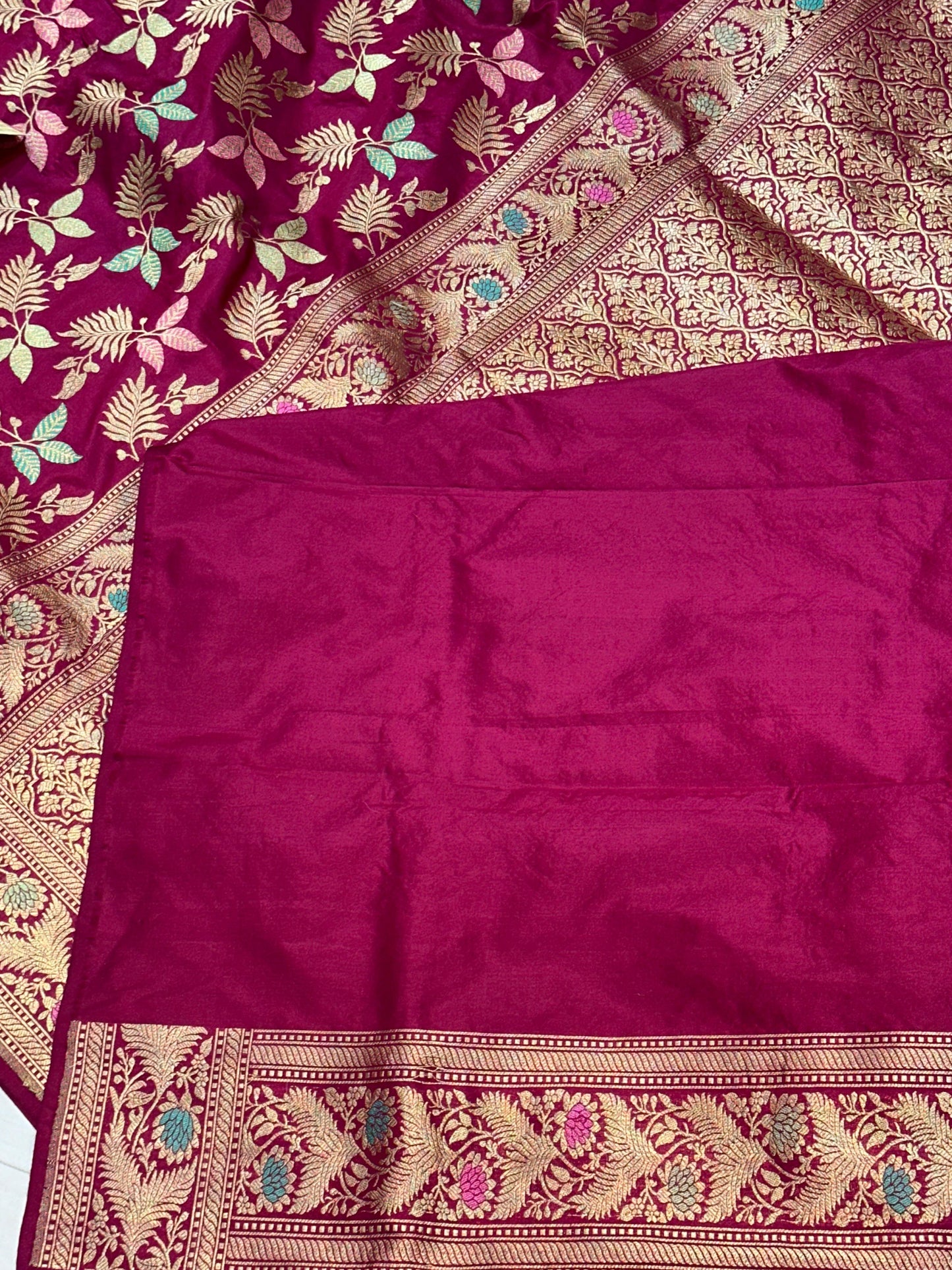 Banaras 100% Pure katan Kadua Tilfi Premium Silk Saree with allover Kadua Minakari Tilfi Jaal weave