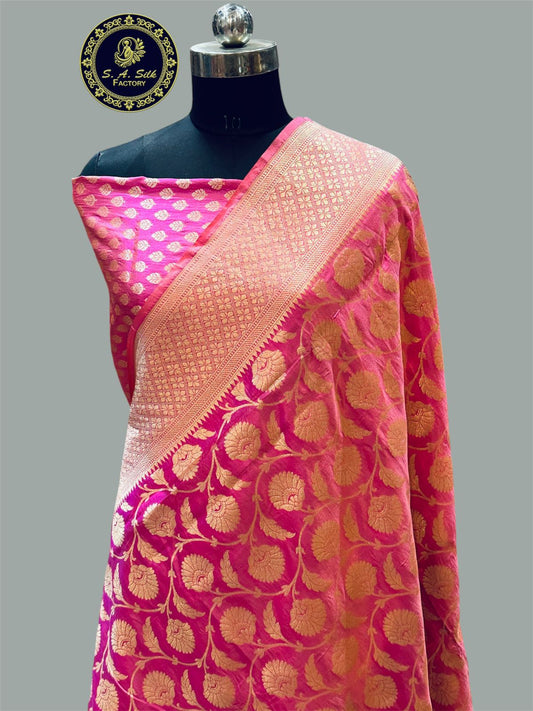 Banaras 100% Pure katan Silk Saree with allover beautiful jaal design On full body (Dual Peach Pink)