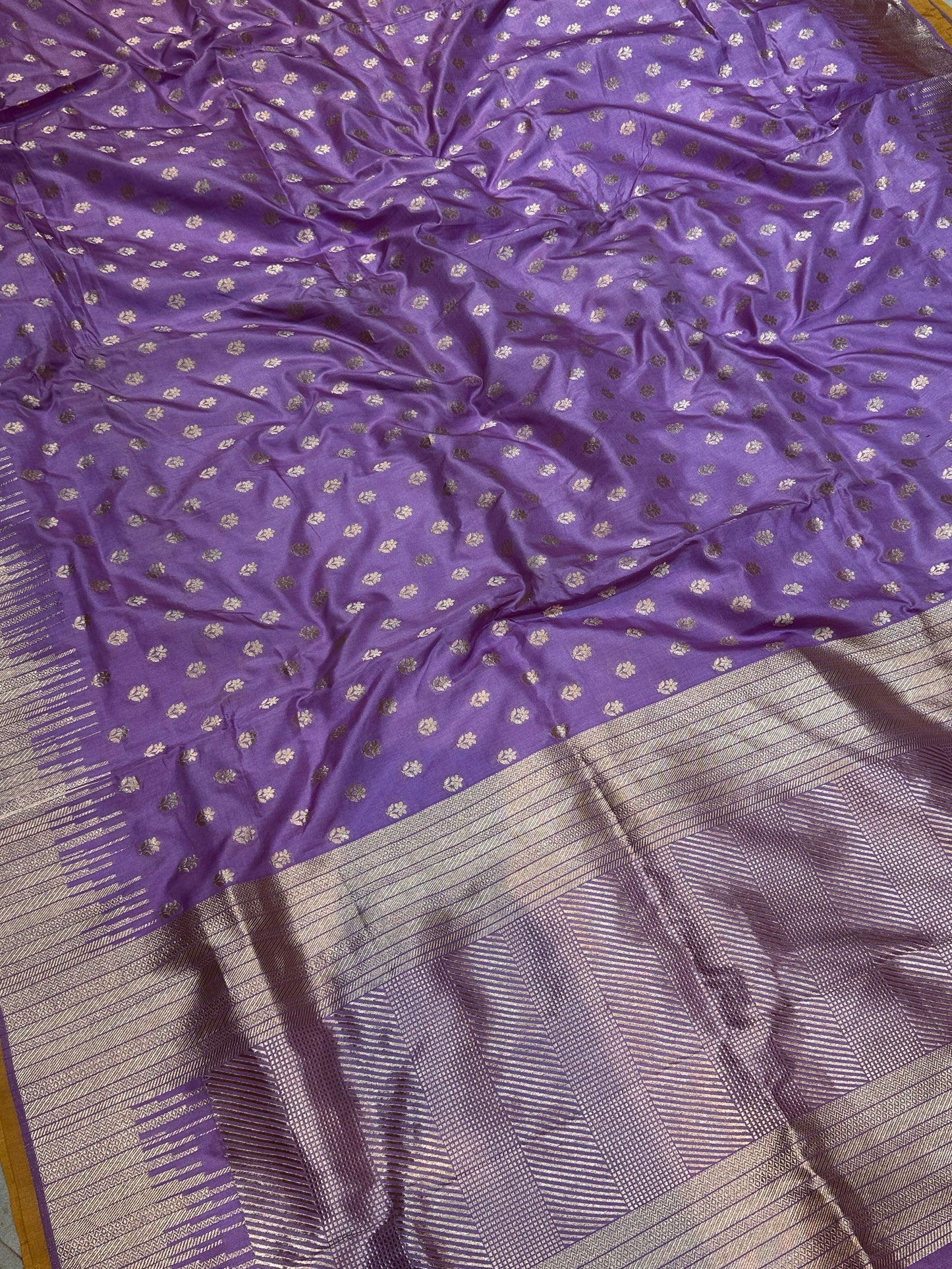 Banaras 100% Pure katan Silk Saree with allover zari buti allover body with Light copper zari