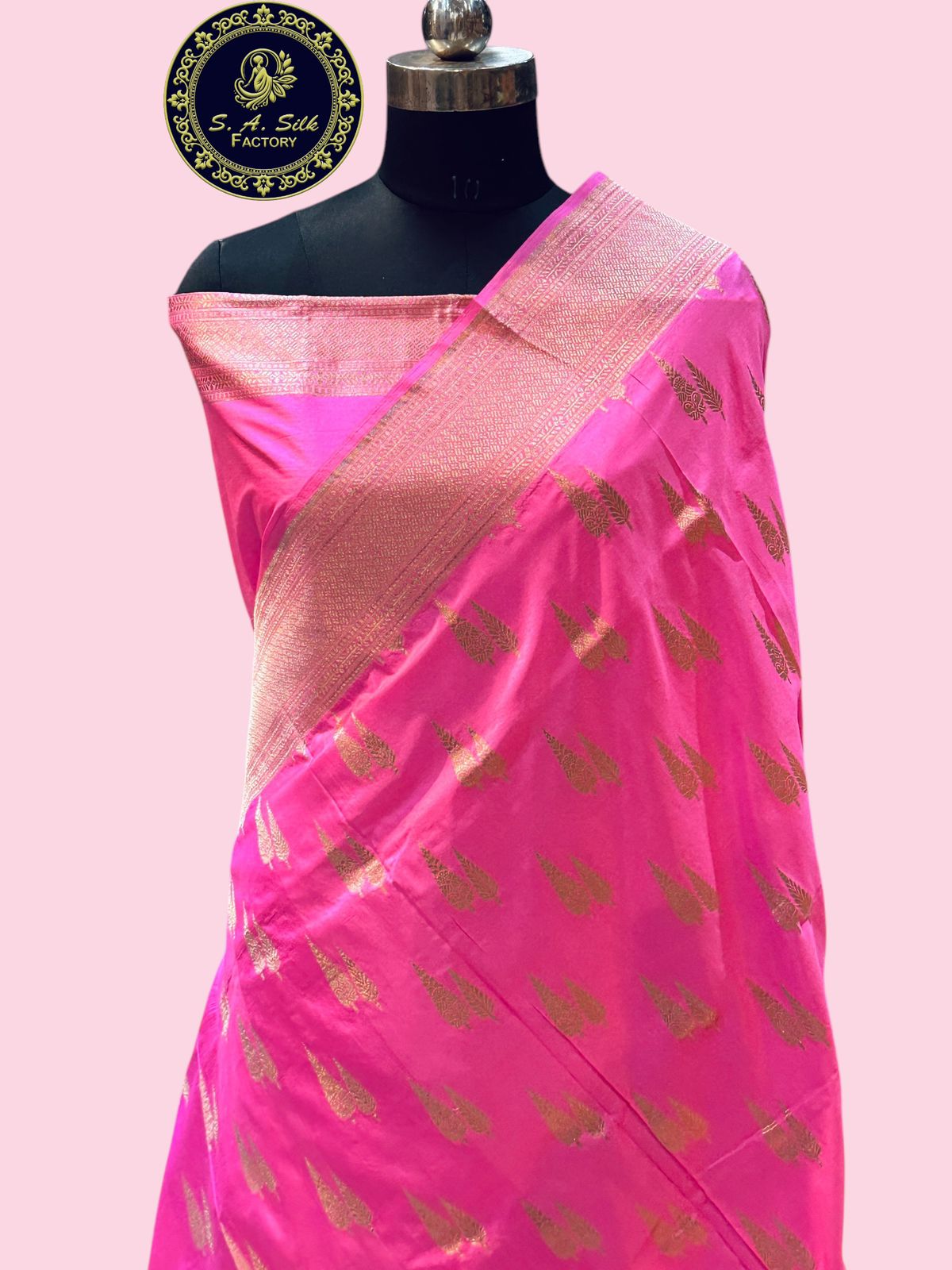 Banaras 100% Pure katan kadua buta Silk Saree with allover Double Buta zari weave Design