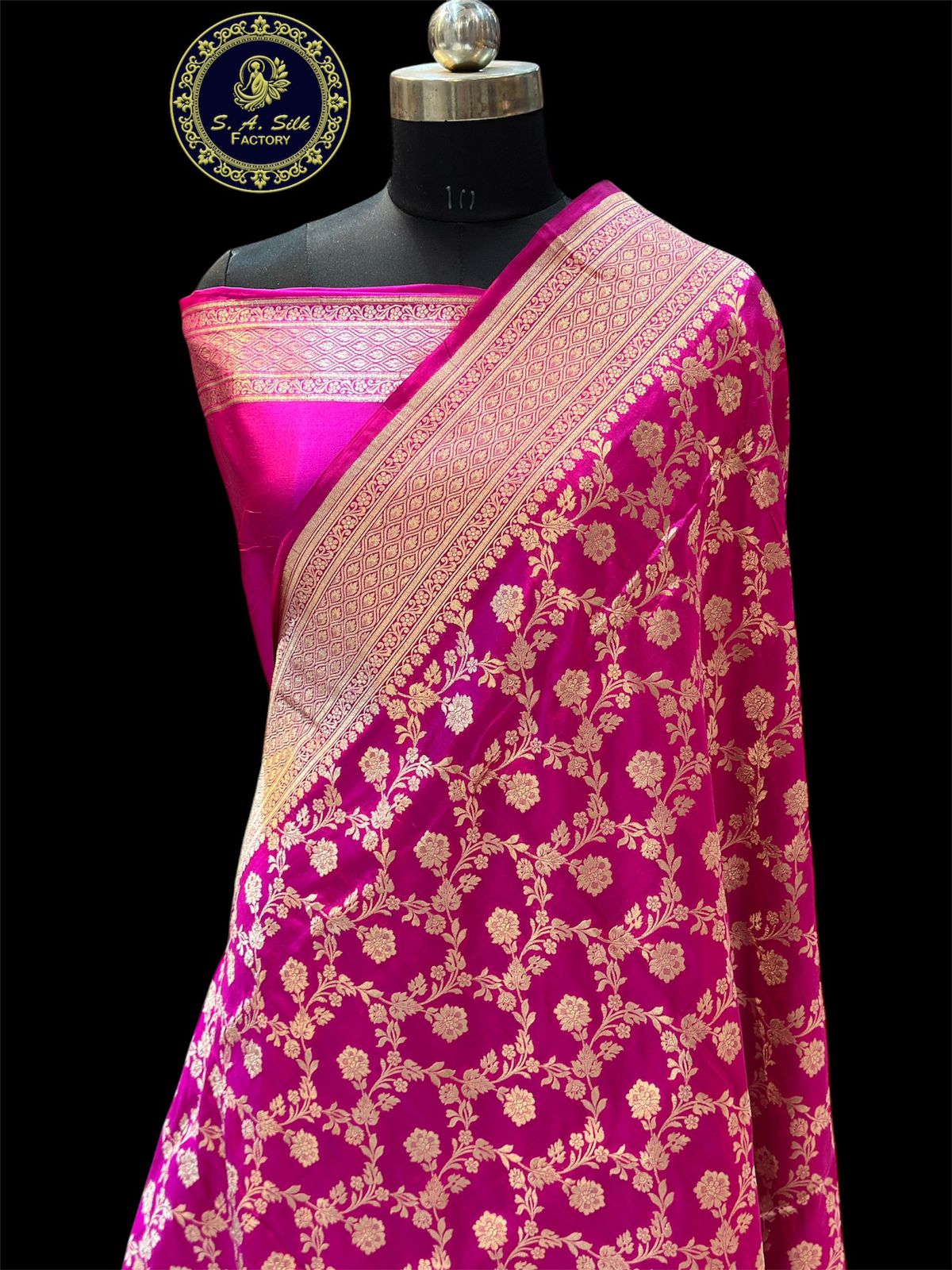 Banaras 100% Pure katan Silk Saree with allover jaal Design and Zari border