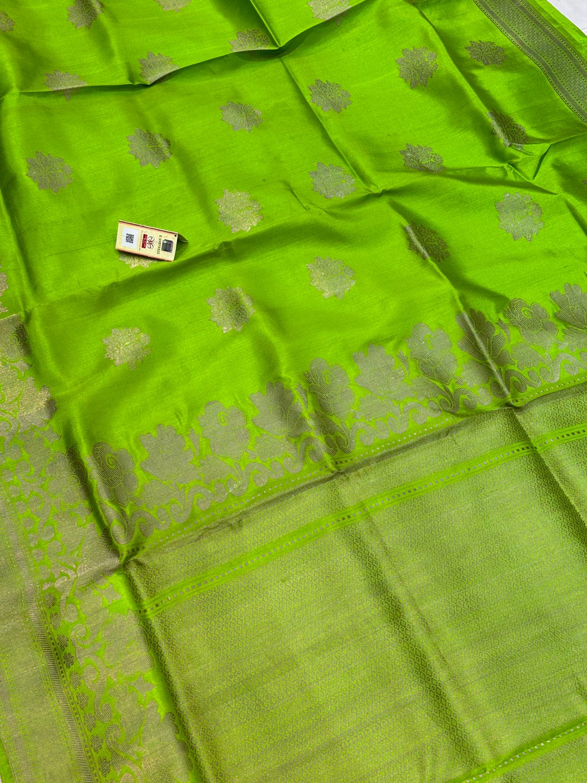 Banaras 100% Pure katan Iktara Silk Saree with allover antique kadua Resham Buta
