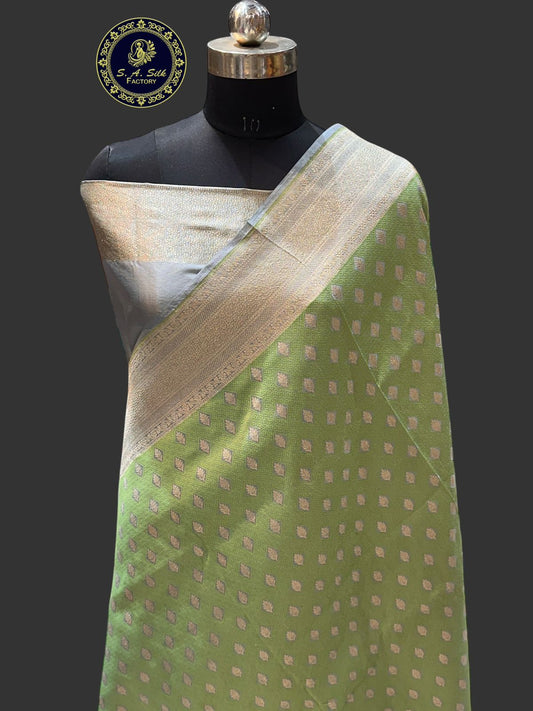 Banaras 100% Pure katan Tanchui Silk Saree with allover antique Zari Buti weave
